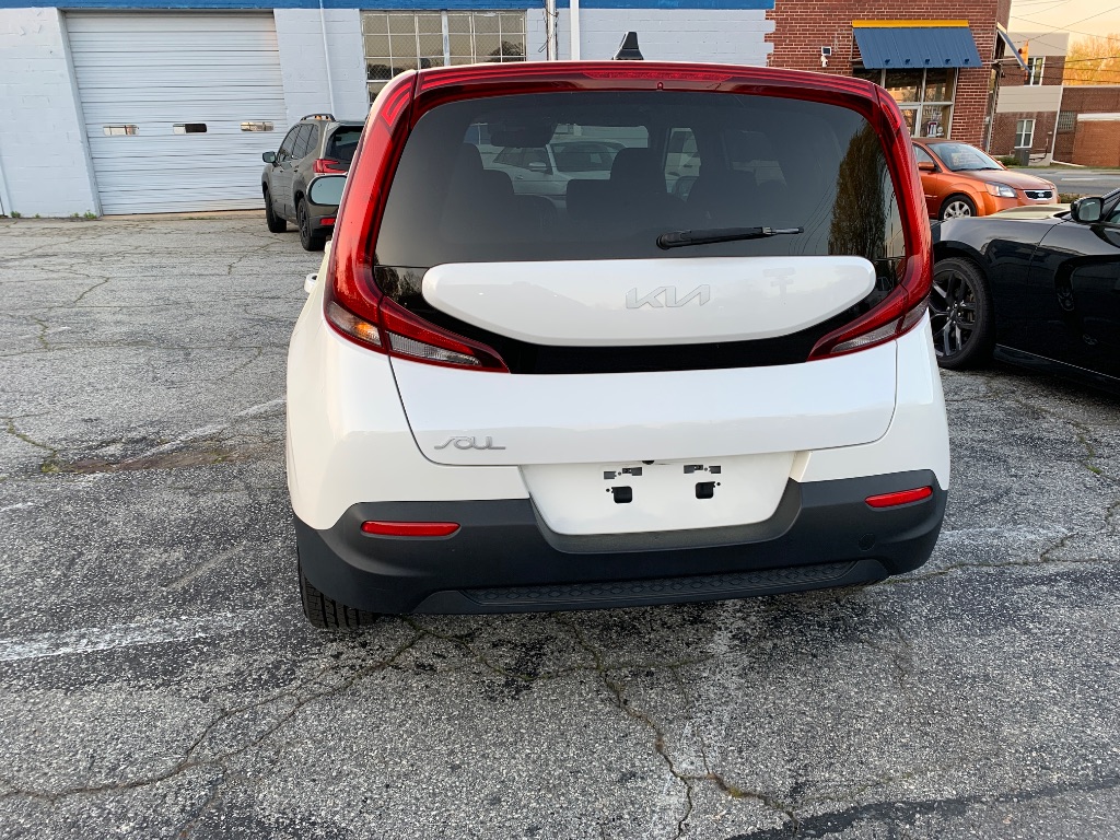 2022 Kia Soul LX