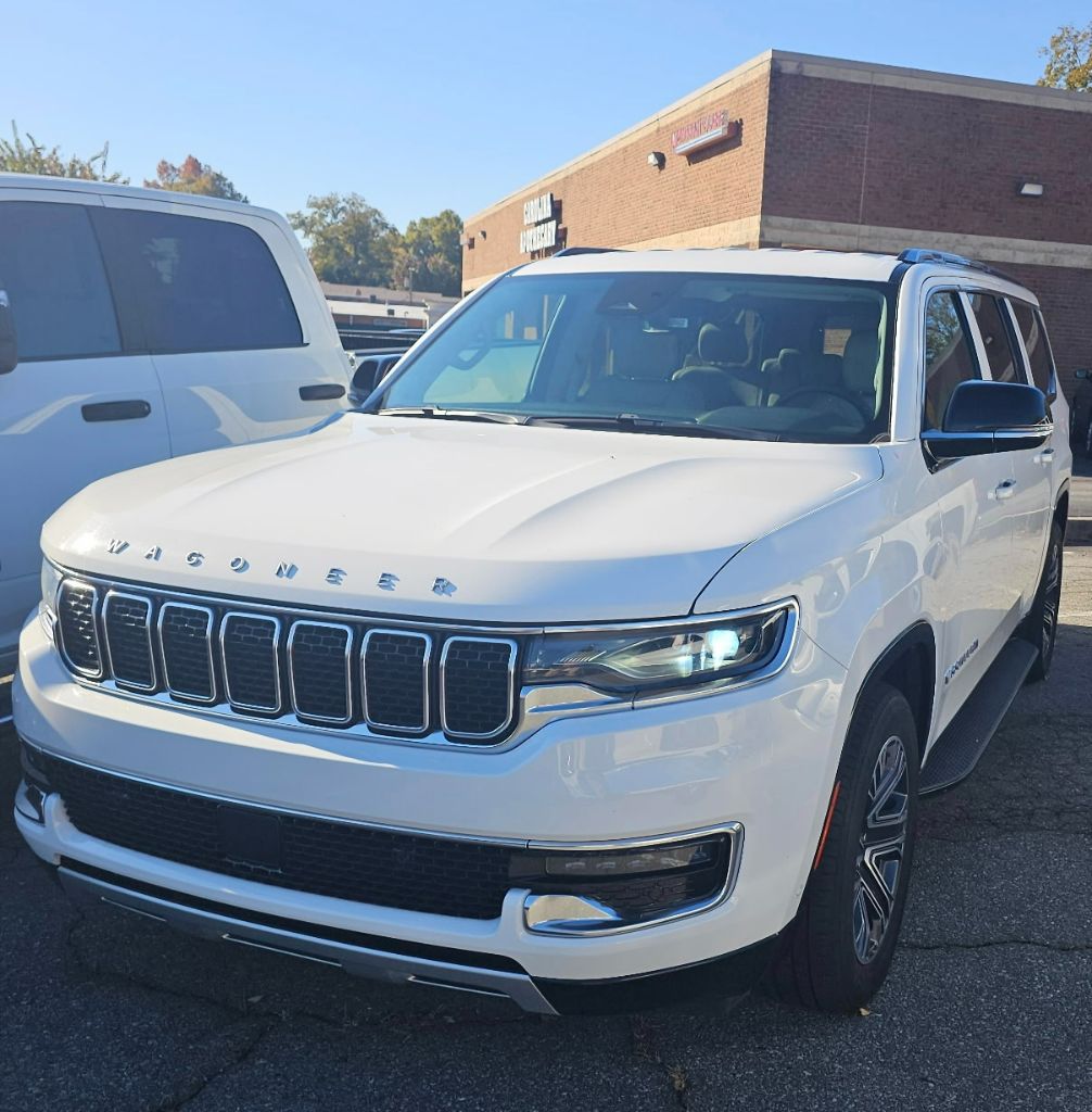 2024 Jeep Wagoneer L Series II's photo