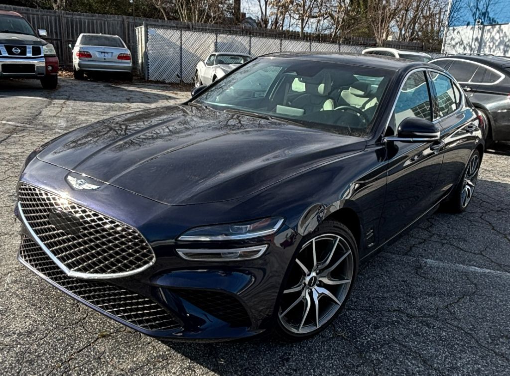 2025 Genesis G70 2.5T Standard's photo